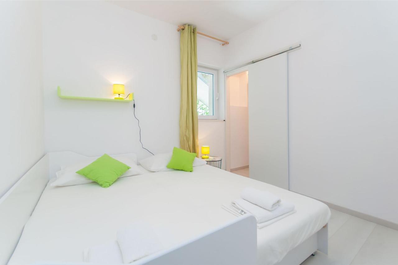 Apartman Roza Duce Exterior photo
